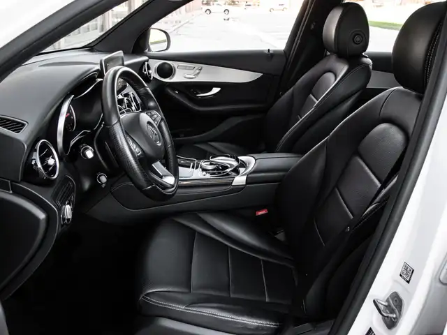 2017 Mercedes-Benz GLC-Class 300|NAV|PANOROOF|HEATED SEATS|BACKU - Photo 10