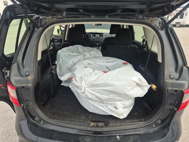 2014 Mazda Mazda5 - Photo 26