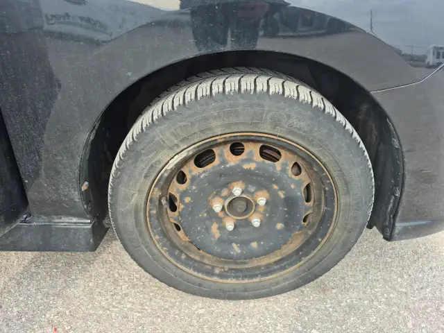 2014 Mazda Mazda5 - Photo 30