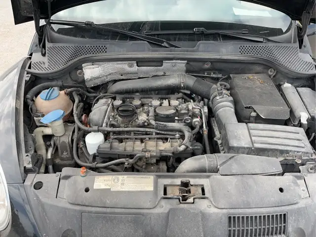 2012 Volkswagen Beetle - Photo 9