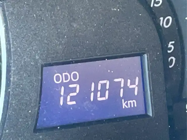 2013 Toyota Camry - Photo 16