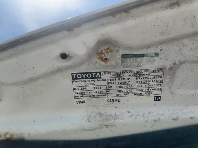 2013 Toyota Camry - Photo 17