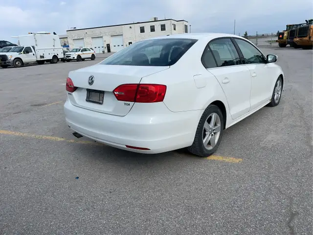 2013 Volkswagen Jetta - Photo 5