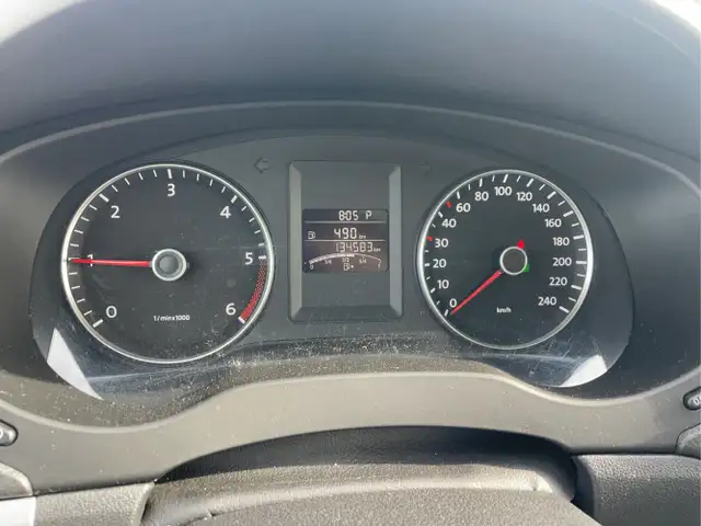 2013 Volkswagen Jetta - Photo 11