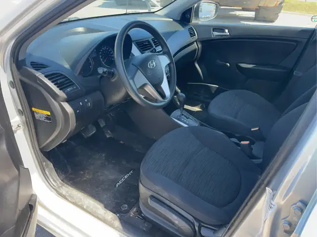 2015 Hyundai ACCENT - Photo 10