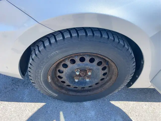 2015 Hyundai ACCENT - Photo 24