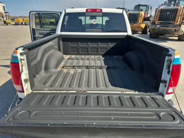 2016 Ram 1500 - Photo 24