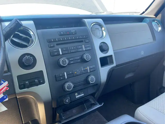 2009 Ford F-150 - Photo 11