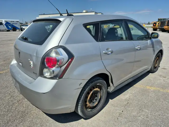 2009 Pontiac Vibe - Photo 5