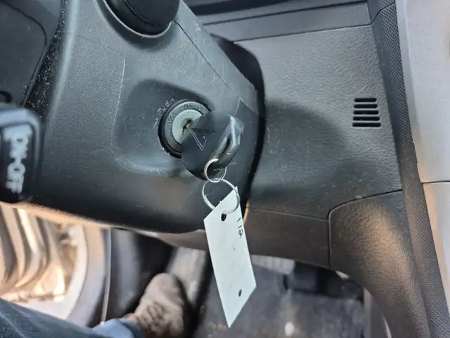 2009 Pontiac Vibe - Photo 18