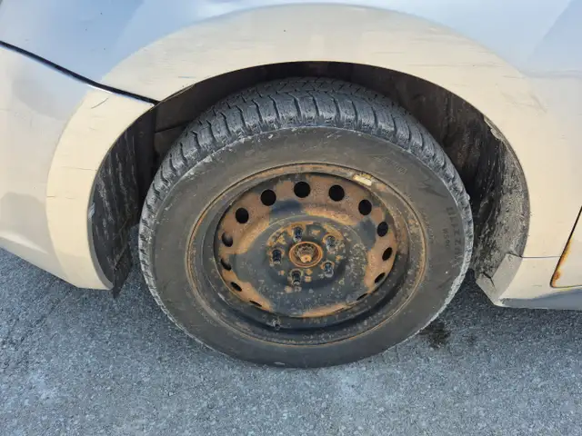 2009 Pontiac Vibe - Photo 19