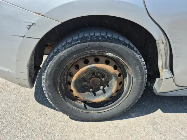 2009 Pontiac Vibe - Photo 35