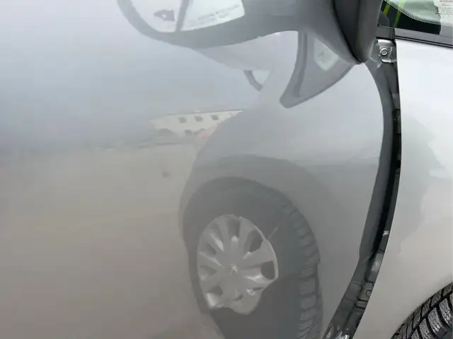 2014 Nissan Versa Note - Photo 25