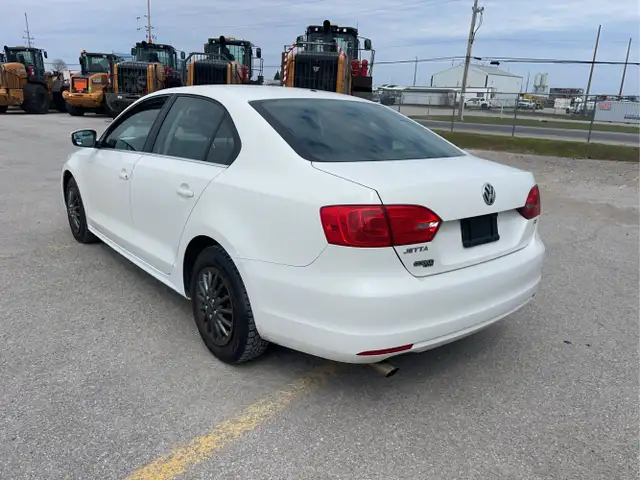 2013 Volkswagen Jetta - Photo 7