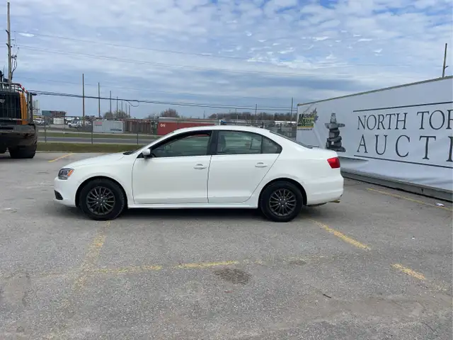 2013 Volkswagen Jetta - Photo 8