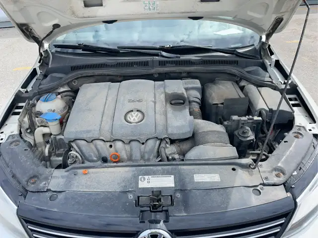 2013 Volkswagen Jetta - Photo 9