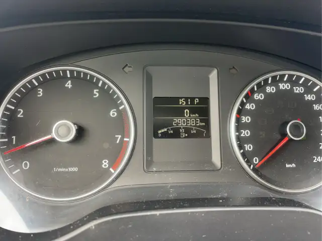 2013 Volkswagen Jetta - Photo 11