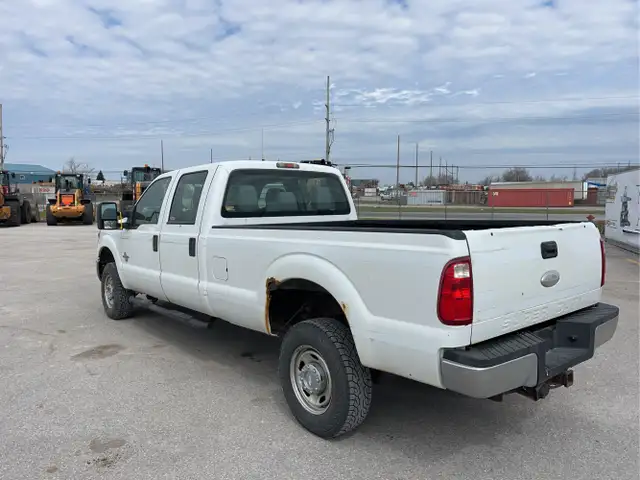 2011 Ford F-350 Super Duty - Photo 3
