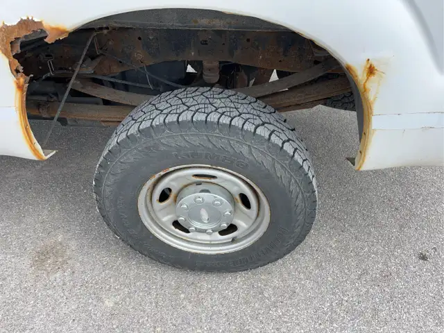 2011 Ford F-350 Super Duty - Photo 10