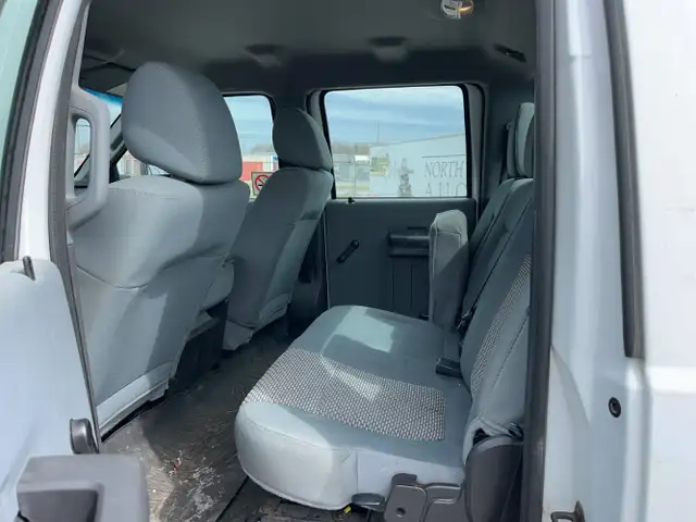 2011 Ford F-350 Super Duty - Photo 15