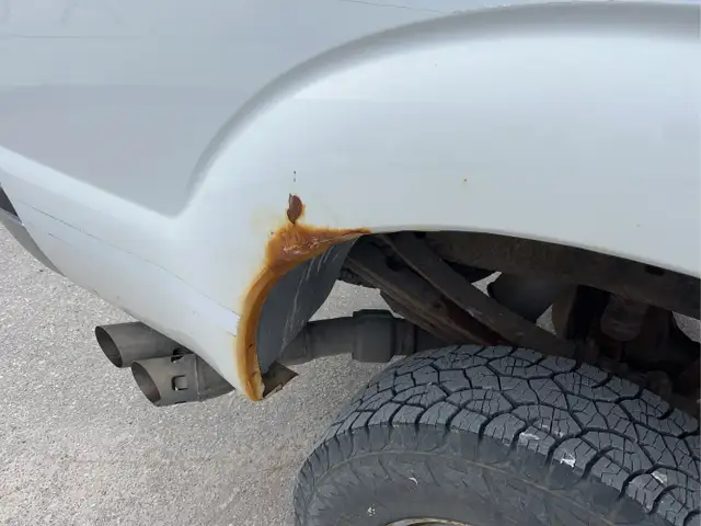 2011 Ford F-350 Super Duty - Photo 18