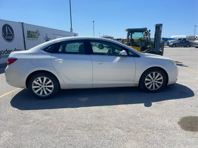 2016 Buick Verano - Photo 4