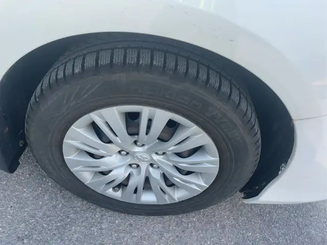 2012 Toyota Camry Hybrid - Photo 20