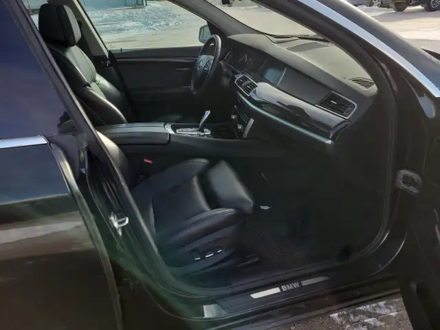 2013 BMW 5 Series - Photo 17