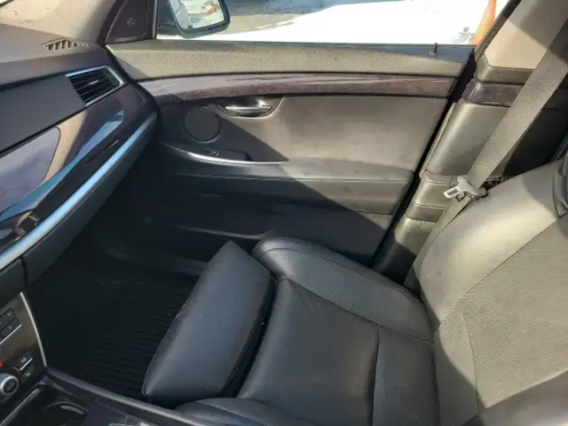 2013 BMW 5 Series - Photo 23