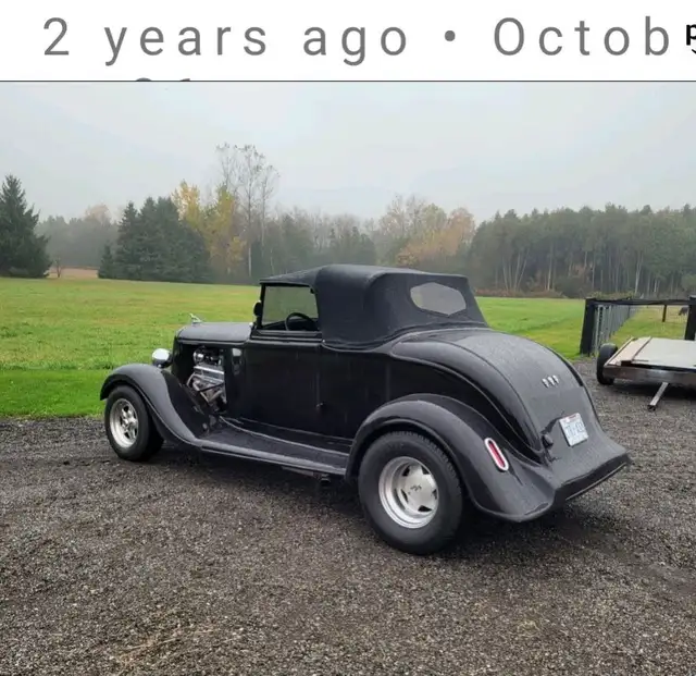 1932 Plymouth Roadster - Photo 2