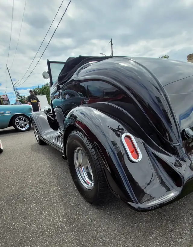 1932 Plymouth Roadster - Photo 3
