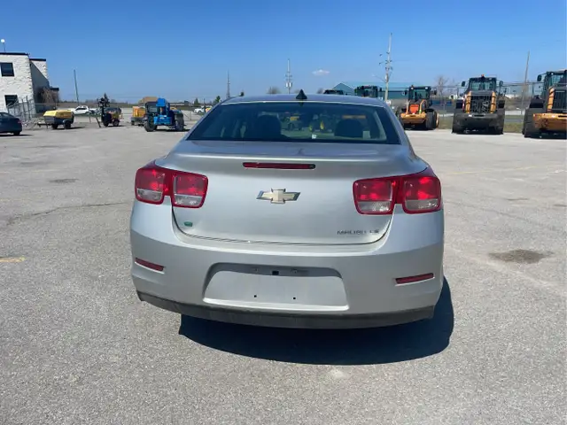 2016 Chevrolet Malibu Limited - Photo 6