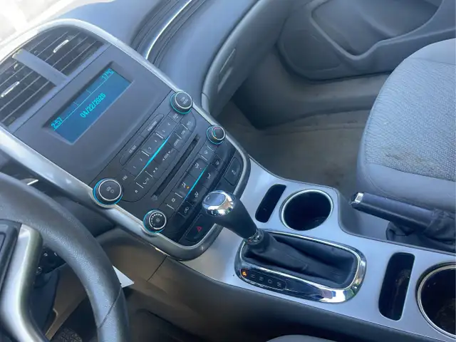 2016 Chevrolet Malibu Limited - Photo 12