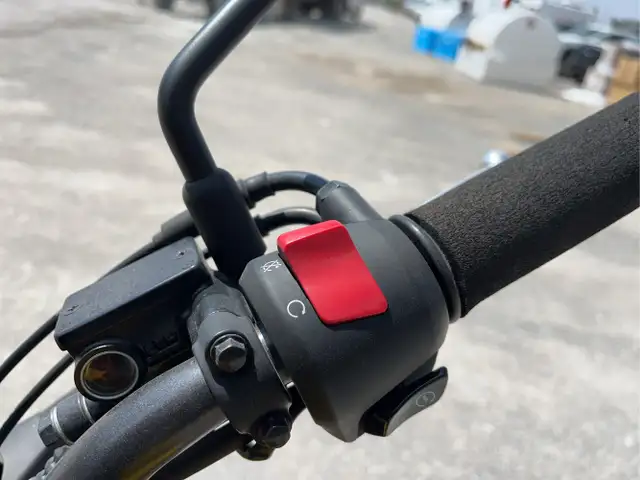 2023 Honda Cb - Photo 10