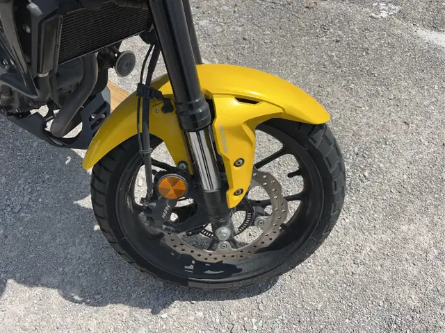 2023 Honda Cb - Photo 13