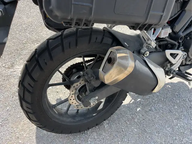 2023 Honda Cb - Photo 16