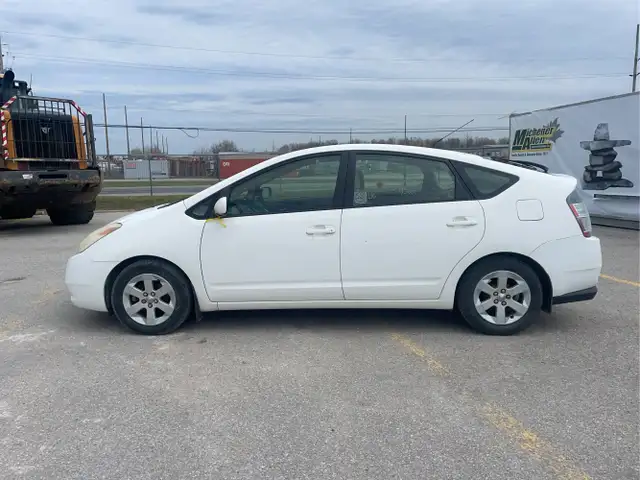 2005 Toyota Prius - Photo 8