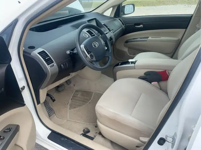 2005 Toyota Prius - Photo 10