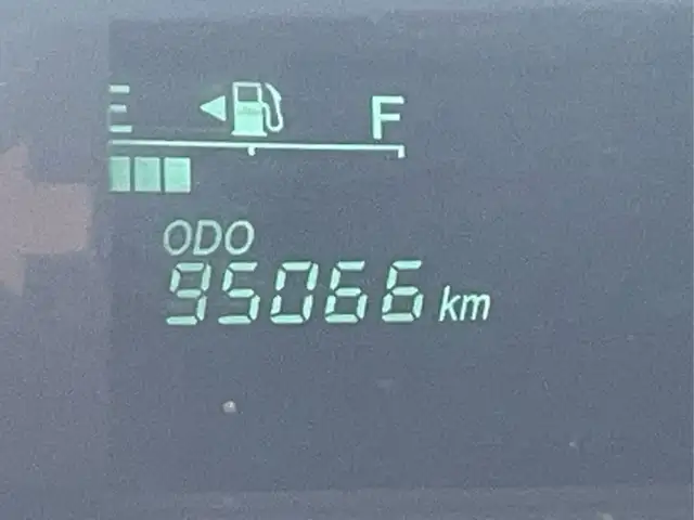 2005 Toyota Prius - Photo 12