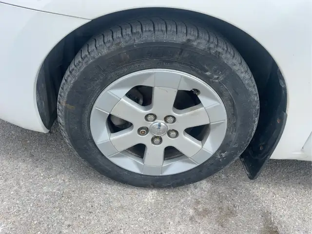 2005 Toyota Prius - Photo 23