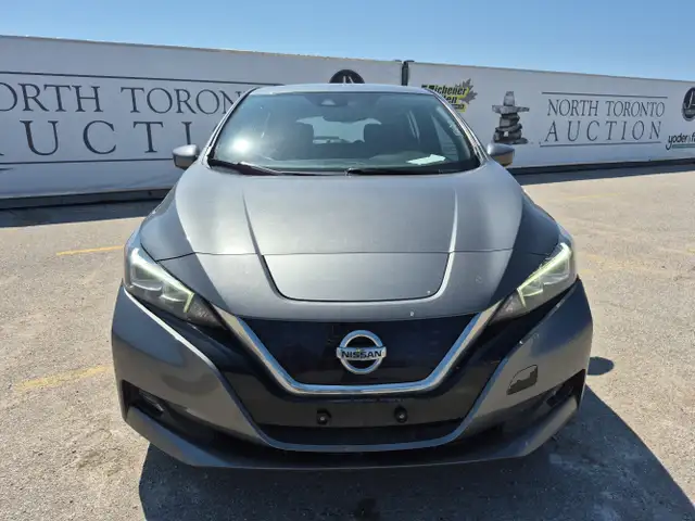 2019 Nissan LEAF - Photo 2