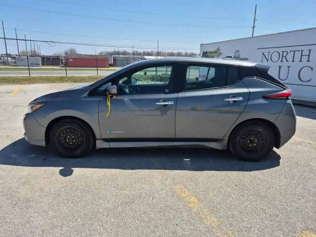 2019 Nissan LEAF - Photo 8