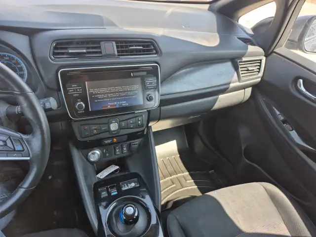 2019 Nissan LEAF - Photo 12