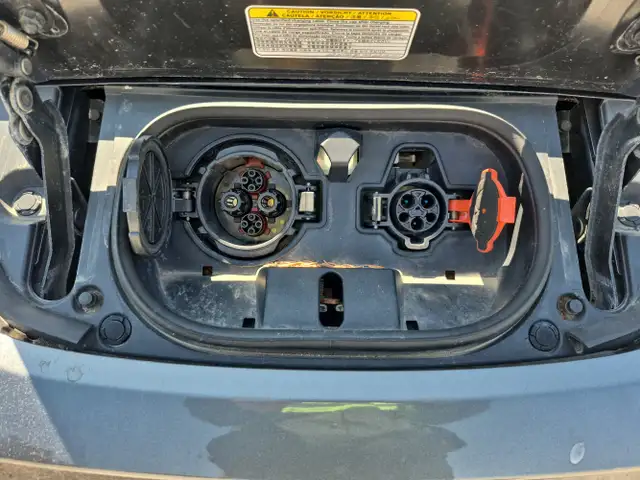 2019 Nissan LEAF - Photo 31