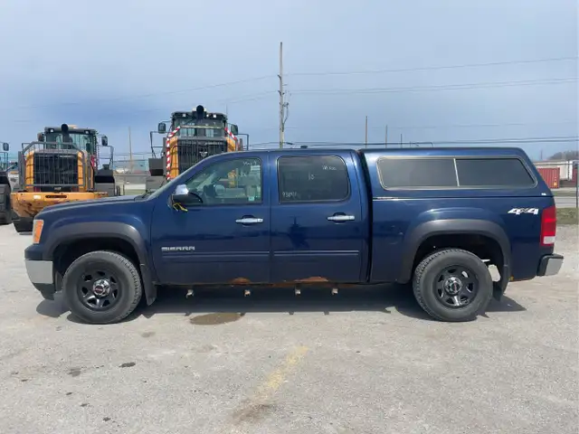 2010 GMC Sierra 1500 - Photo 8