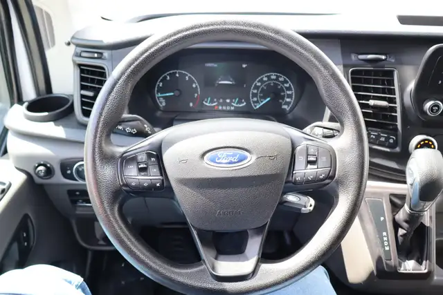 Ford Transit Cargo Van T-150 CARGO 130WB / 4X4 AWD / 1 SEUL PROP - Photo 11