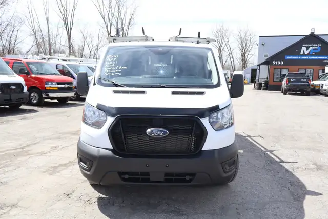 Ford Transit Cargo Van T-150 CARGO 130WB / 4X4 AWD / 1 SEUL PROP - Photo 12