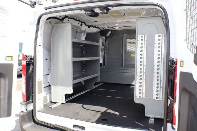 Ford Transit Cargo Van T-150 CARGO 130WB / 4X4 AWD / 1 SEUL PROP - Photo 14