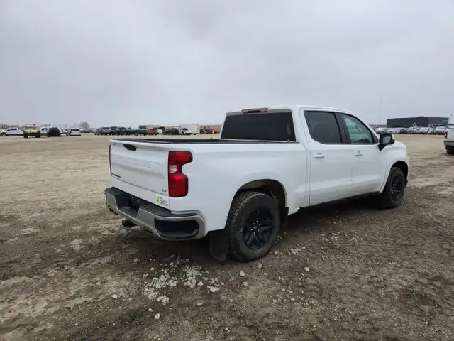 2020 Chevrolet Silverado 1500 - Photo 3