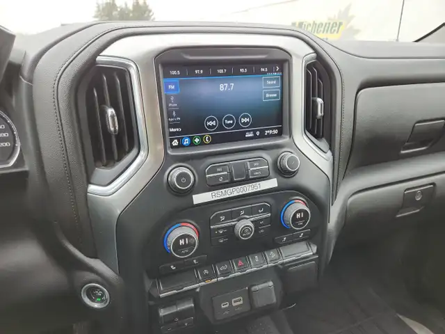 2020 Chevrolet Silverado 1500 - Photo 13